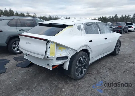 2024 Kia Ev6 Light Long Range z USA, uszkodzony, nr VIN KNDC3DLC9R5175820